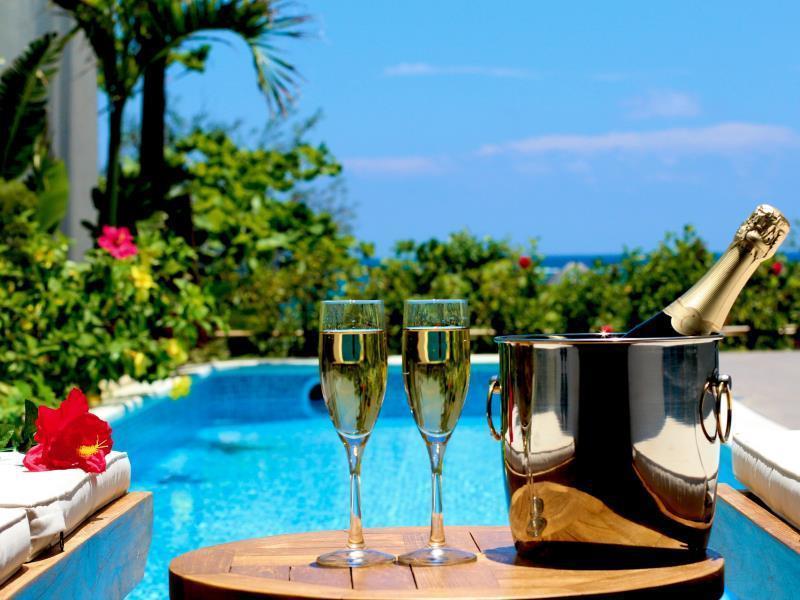 Feliz Villa Suite Miyakojima Ueno Экстерьер фото