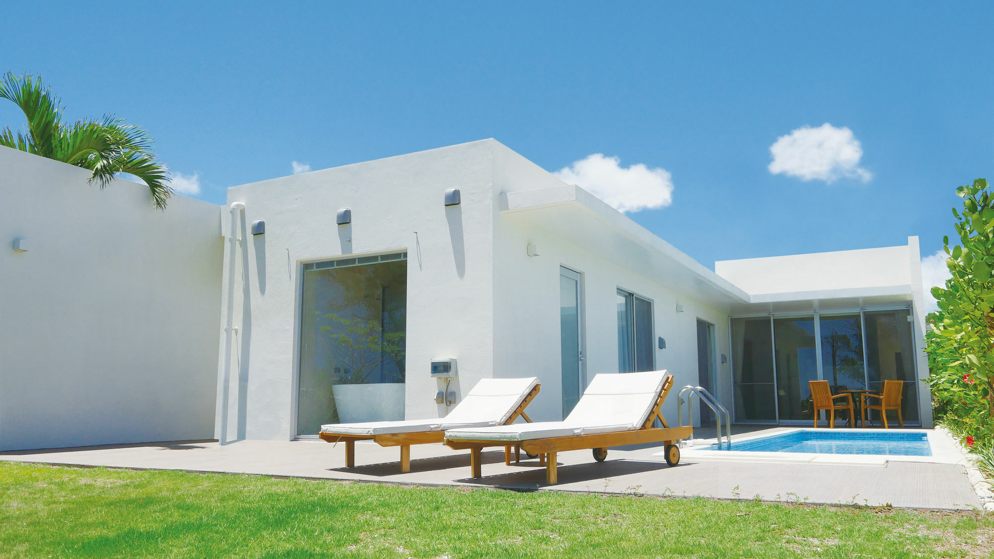 Feliz Villa Suite Miyakojima Ueno Экстерьер фото